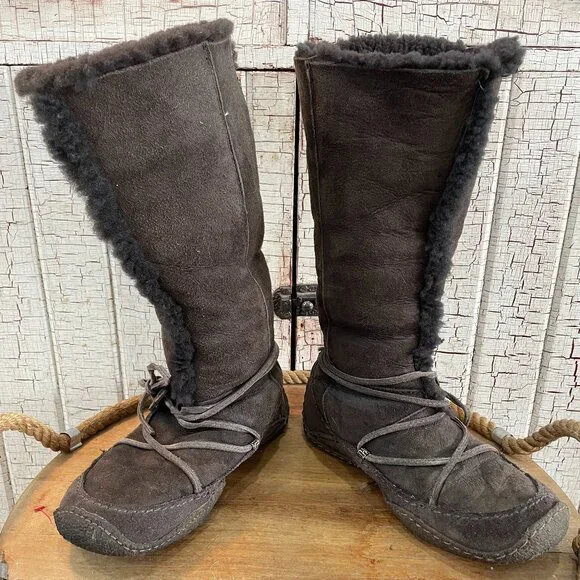 RARE Sorel Kaska sheepskin shearling suede winter boots mukluks moccasins - Picture 1 of 6